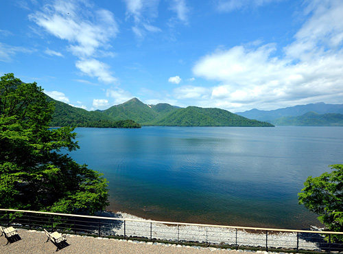  the picturesque landscape of Chuzenji lakeside Satow loved」