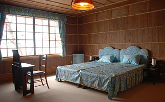 ชั้นที่ 2 ห้องที่เคยใช้เป็นห้องนอนของเอกอัครราชทูต