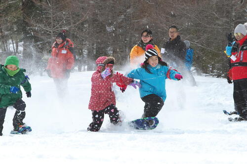 【令和6年1月28日(日)　家族で本気の雪遊び！！】親子で雪の運動会