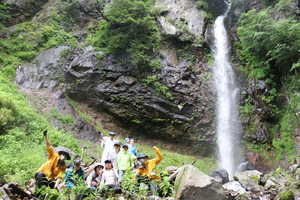 【令和5年7月16日(日)　目指せ奥日光の奥の奥！】親子で挑戦、庵滝！