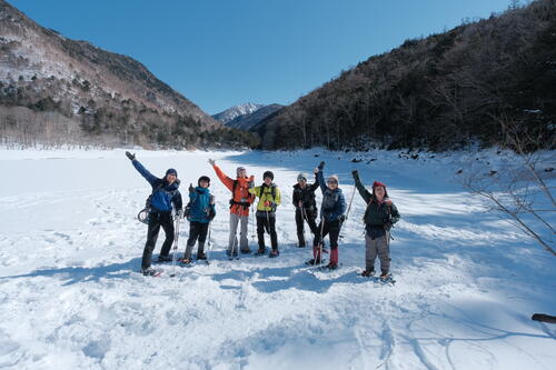 【令和8年1月24日(土) スノーシュー上級編】ガイドと尋ねる秘境！氷結の刈込湖トレッキング
